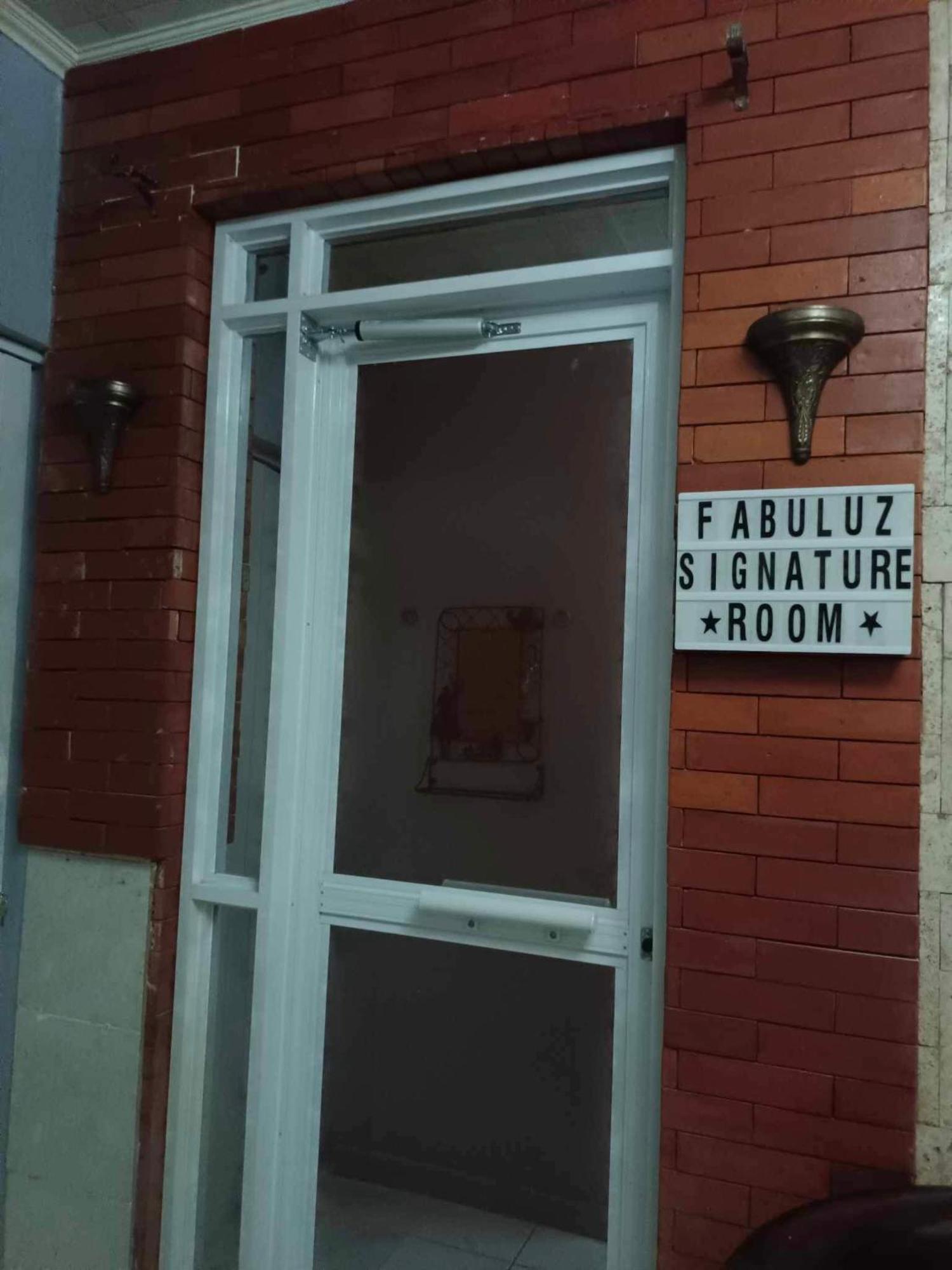 Fabuluz Luxury At Princess Place Malolos Exterior photo